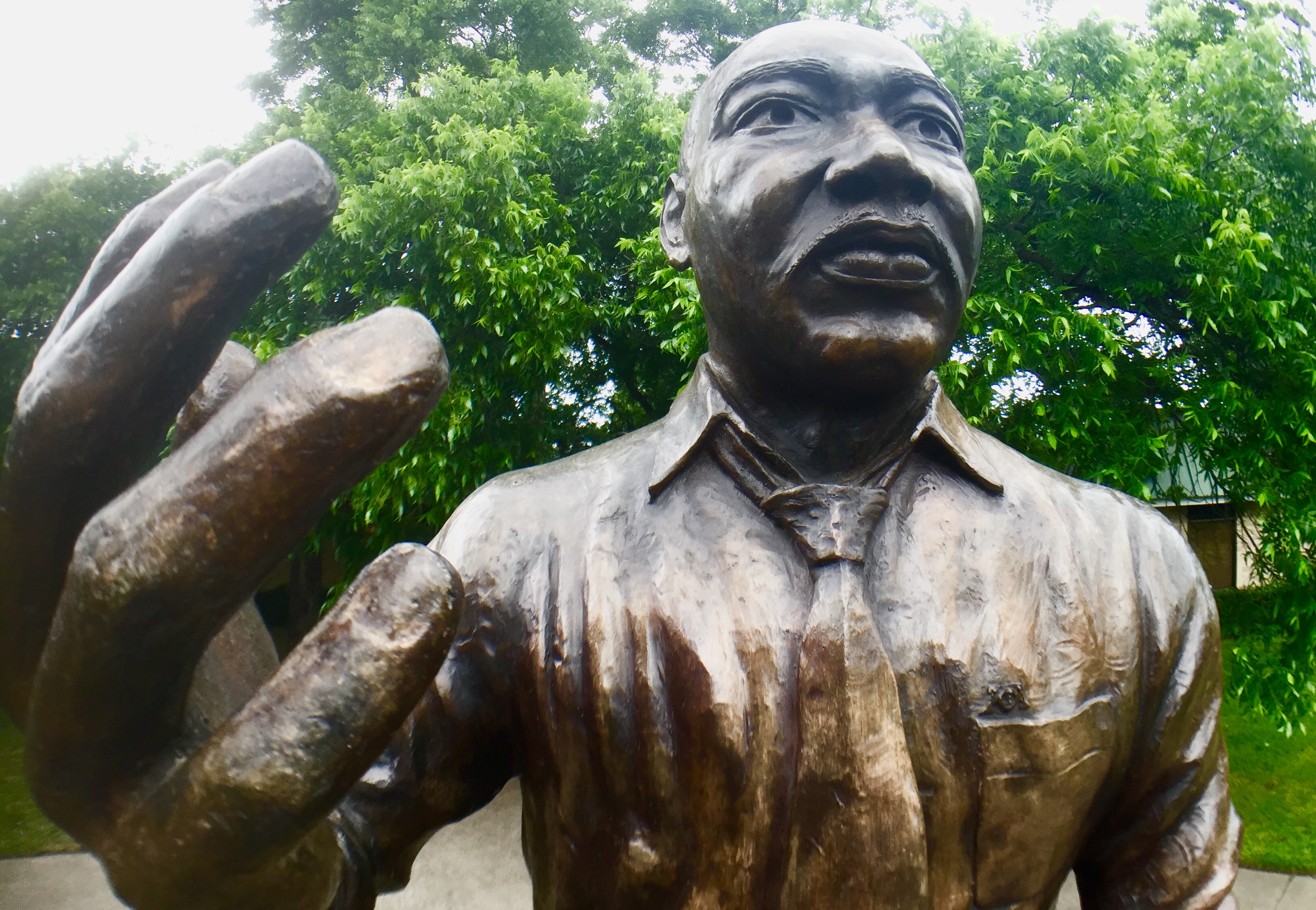 MLK Statue (large)